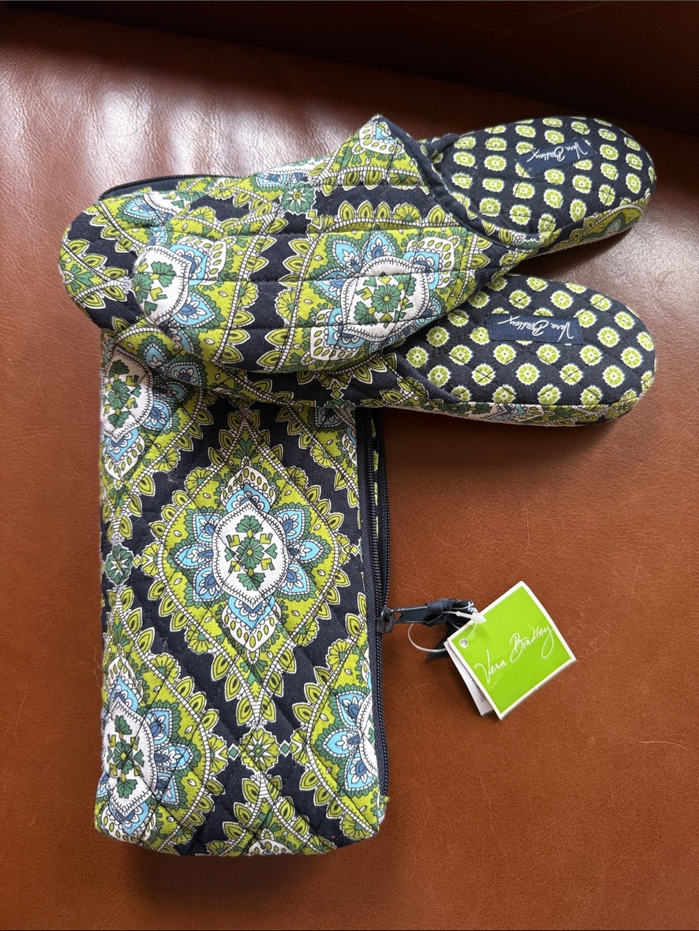 NWT Vera Bradley Cambridge Quilted Slip-On Slippers with Pouch - Large (9-10)